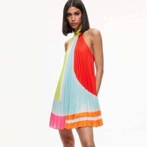 NWT Alice + Olivia Aviana Halterneck Sunburst Sleeveless Pleated Mini Dress